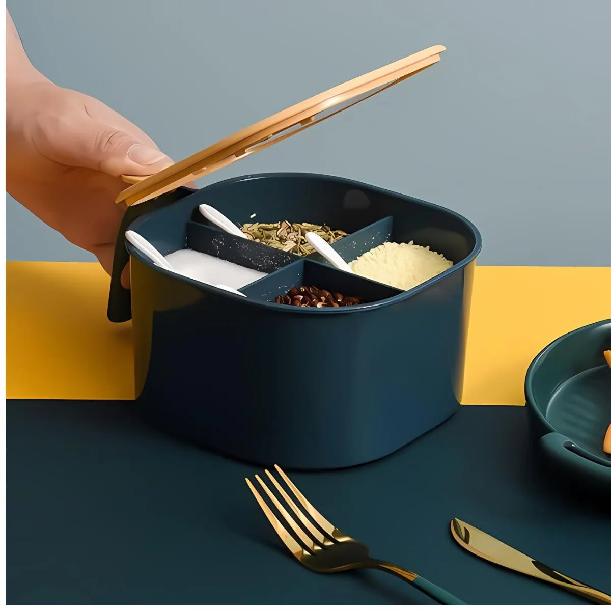 Pudełko na Żywność z 4 Przegródkami –2